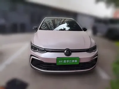Volkswagen Golf · 2021 год