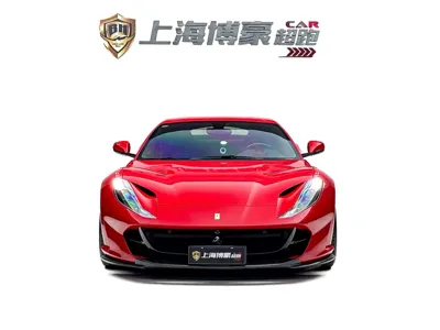 Ferrari 812 2018, 12800 км, за 3977700 CNY