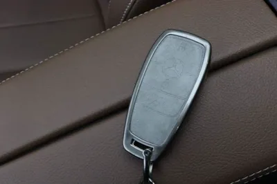 Mercedes-Benz GLB 2024, 20900 км, за 192001.84 CNY - фото 32