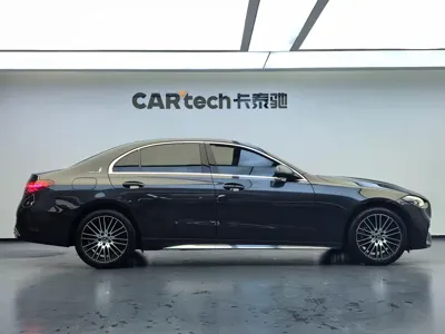 Mercedes-Benz C-Class 2023, 45000 км, за 159800 CNY