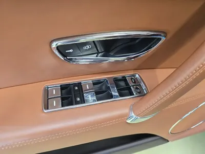 Bentley Flying Spur 2018, 96000 км, за 47900000 KRW - фото 15