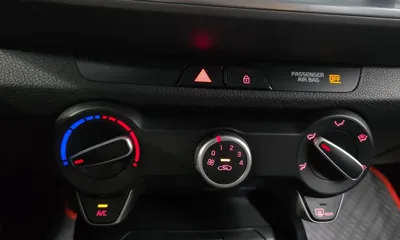 Kia Stonic 2019, 87439 км, за 11800000 KRW - фото 27