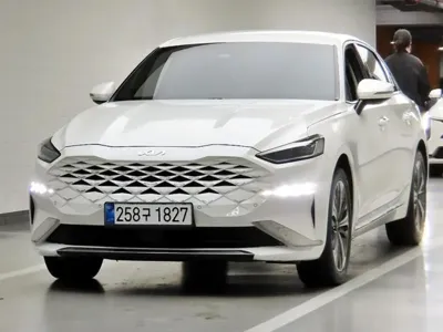 Kia K8 · 2022 год