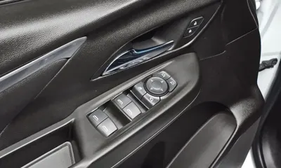 ChevroletGMDaewoo Bolt EV 2023, 30580 км, за 27900000 KRW - фото 27