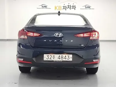 Hyundai Avante 2020, 44548 км, за 13600000 KRW