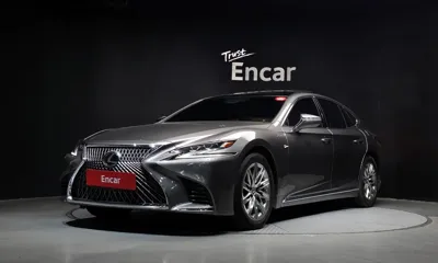 Lexus LS · 2018 год