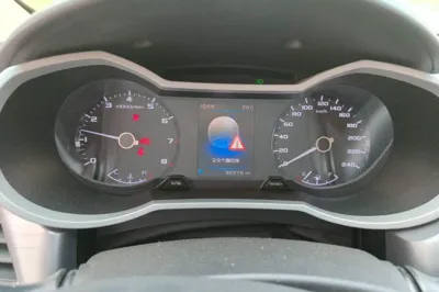 Geely Auto Emgrand GL 2019, 92400 км, за 40245.84 CNY - фото 11