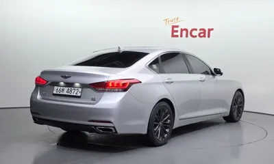 Hyundai Genesis 2014, 197326 км, за 8000000 KRW