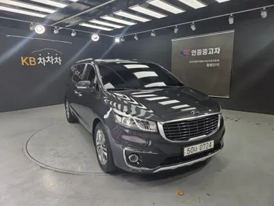 Kia Canival 2016, 127253 км, за 9700000 KRW