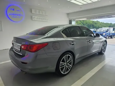 Infiniti Q50 2015, 69700 км, за 9200000 KRW - фото 6