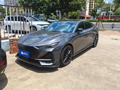 Changan UNI-V · 2022 год