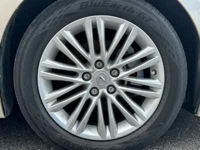 Lexus ES 2017, 120000 км, за 95800 CNY - фото 15