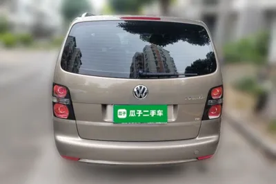 Volkswagen Touran 2015, 22100 км, за 54744.05 CNY - фото 5