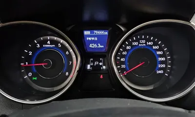 Hyundai Avante 2013, 79444 км, за 6500000 KRW - фото 8
