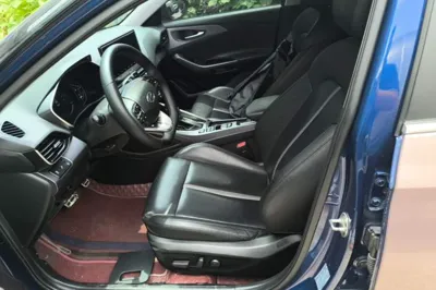 Hyundai Lafesta 2019, 55000 км, за 64560.31 CNY - фото 17
