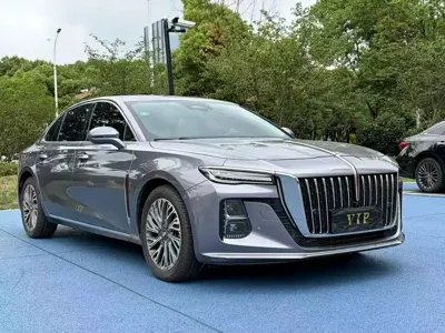 Hongqi Hongqi H5 2023, 49000 км, за 66800 CNY