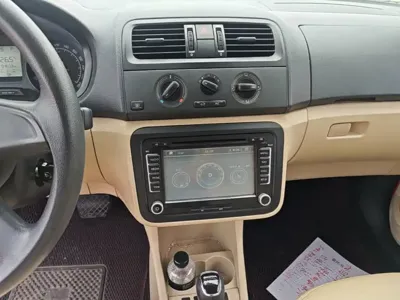 Skoda Fabia 2015, 94600 км, за 19900 CNY - фото 13