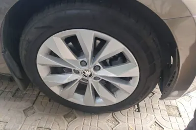 Skoda Superb 2016, 183800 км, за 42840.8 CNY - фото 8