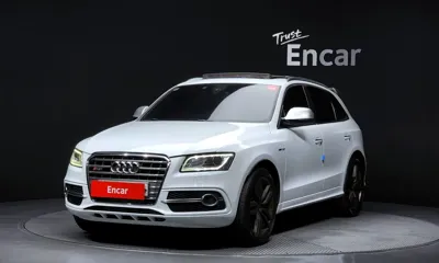 Audi SQ5 · 2016 год
