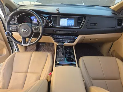 Kia Canival 2017, 79889 км, за 14990000 KRW - фото 12