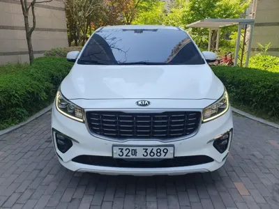 Kia Canival 2019, 229257 км, за 11000000 KRW