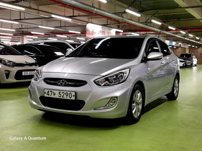Hyundai Accent · 2016 год