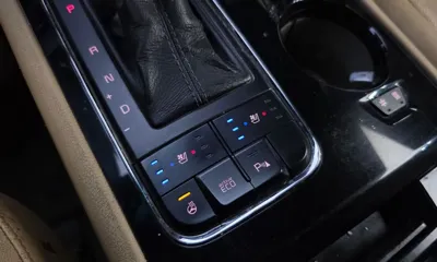 Kia Canival 2016, 165083 км, за 8790000 KRW - фото 16