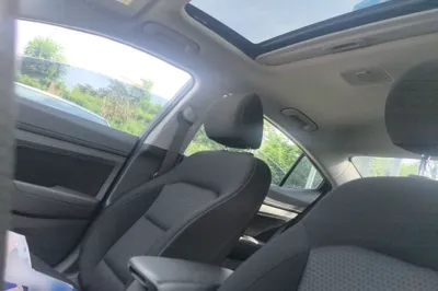 Hyundai Elantra (6th Generation 2018, 66400 км, за 50033.05 CNY - фото 12