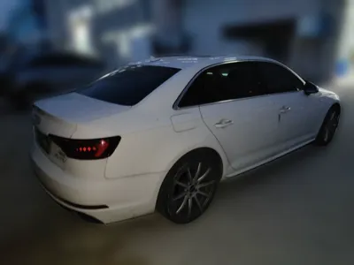 Audi A4L 2018, 119300 км, за 93676.02 CNY - фото 10