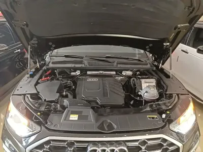 Audi Q5L 2023, 49100 км, за 200200 CNY - фото 20