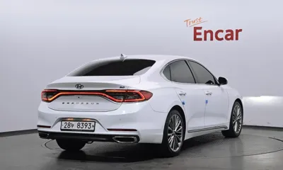 Hyundai Grandeur 2017, 120917 км, за 13600000 KRW - фото 2