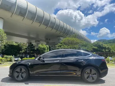 Tesla Model 3 2019, 68000 км, за 98800 CNY