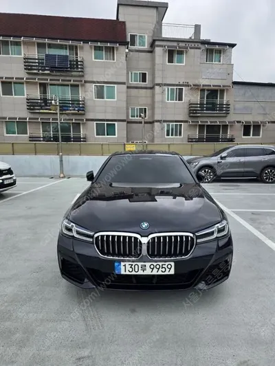 BMW 5-Series · 2023 год