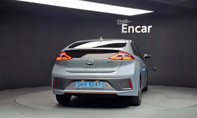 Hyundai Ioniq 2018, 169000 км, за 8790000 KRW
