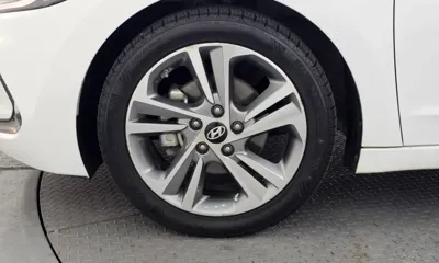 Hyundai Avante 2018, 100880 км, за 9900000 KRW - фото 5