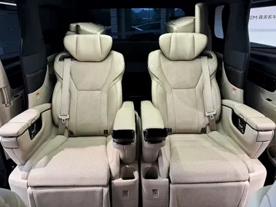 Toyota Vellfire 2023, 59000 км, за 708000 CNY - фото 13