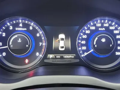 Hyundai Grandeur 2013, 160674 км, за 5900000 KRW - фото 6