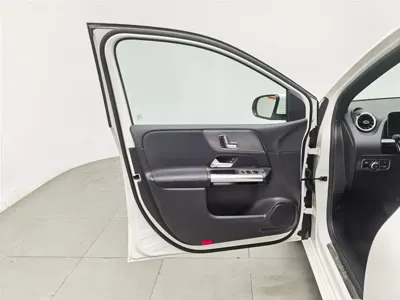 Mercedes-Benz B-Class 2021, 51200 км, за 81800 CNY - фото 8