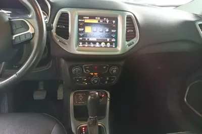 Jeep Compass 2017, 86600 км, за 41141.31 CNY - фото 20
