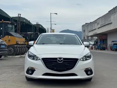 Mazda 3 Axela 2015, 110000 км, за 23500 CNY