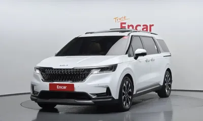 Kia Canival · 2023 год