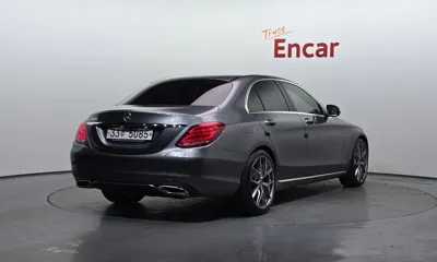 Mercedes-Benz C-Class 2018, 41280 км, за 19200000 KRW