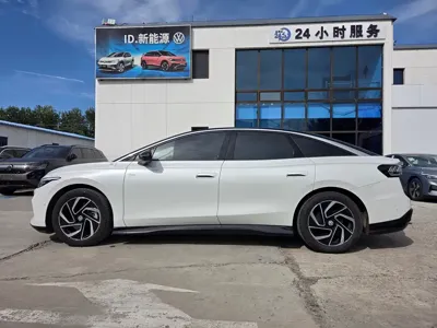 Volkswagen ID.7 VIZZION 2025, 10000 км, за 132800 CNY - фото 4