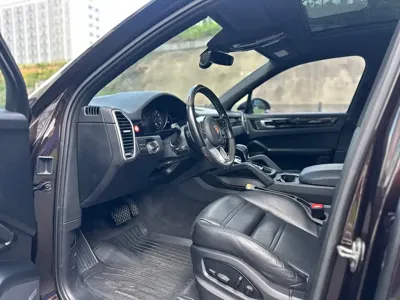 Porsche Cayenne 2022, 90000 км, за 398000 CNY - фото 7