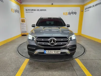 Mercedes-Benz GLE-Class 2022, 84904 км, за 61800000 KRW