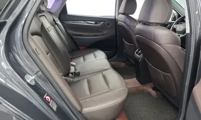 Hyundai Grandeur 2018, 121643 км, за 12500000 KRW - фото 11