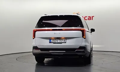 Kia Canival 2025, 29723 км, за 40900000 KRW