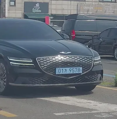 Genesis G80 · 2022 год