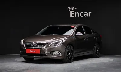 Hyundai Sonata · 2015 год