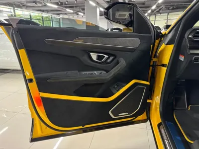 Lamborghini Urus 2024, 8000 км, за 375000000 KRW - фото 6